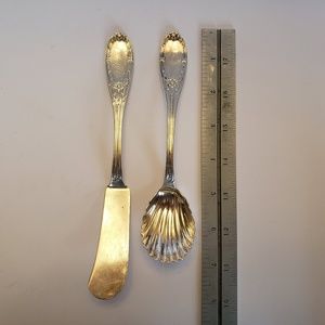 Fancy silver plated shell spoon and knife ALICE